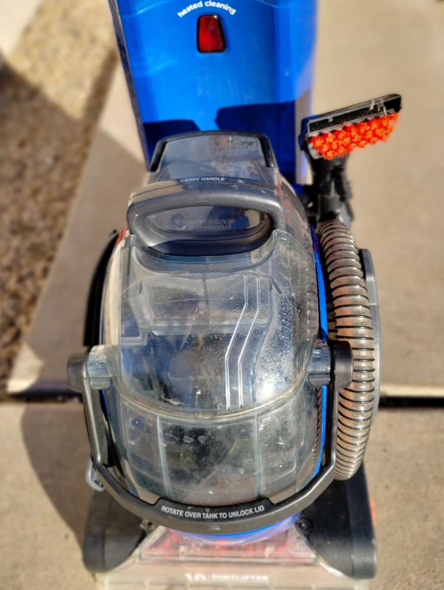 Bissell Lift Off Deep Cleaner carpet shampooer