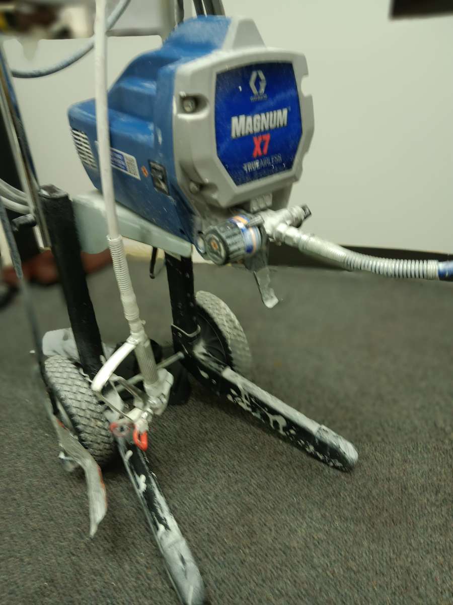 Graco magnum x7 airless sprayer