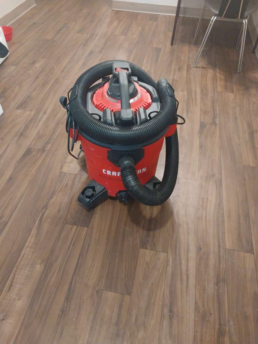 Craftsman 12 gallon wetdry vac
