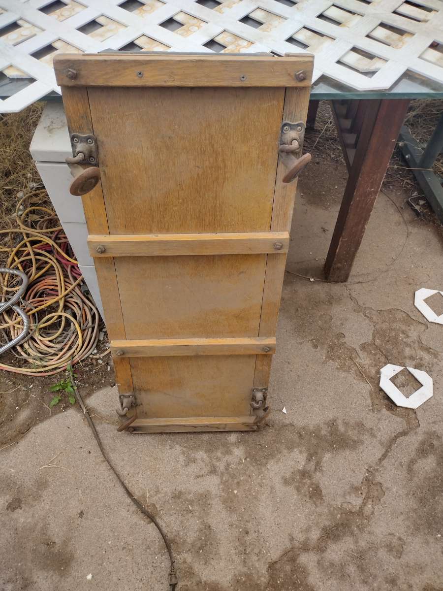 vintage creepy crawler