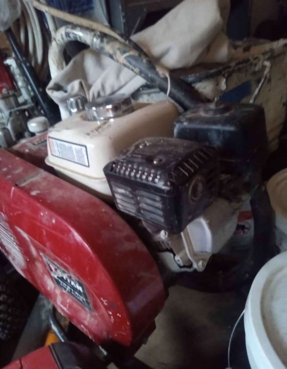 SPRAY MACHINE