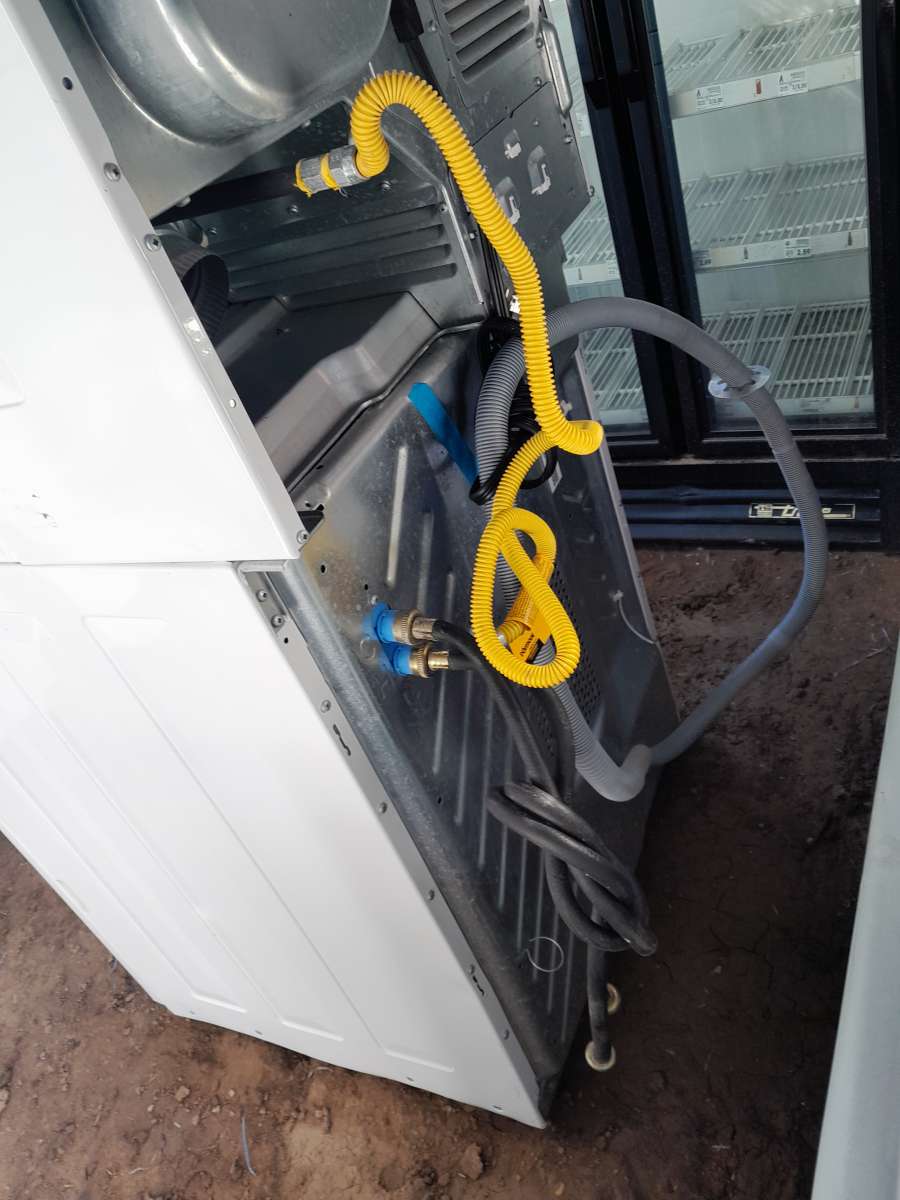 STACK UNIT WASHER DRYER ELECTRIC GAS MODEL FRIGIDAIRE 2022