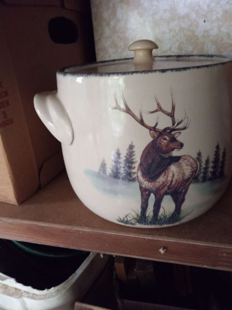 home and garden party bean pot Northwood stoneware collectio