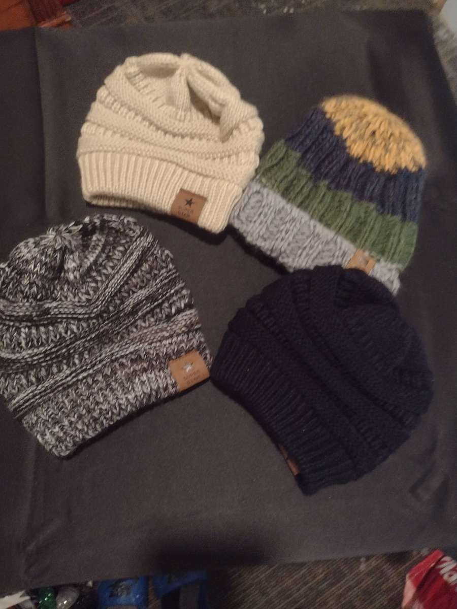 knitted infant hats