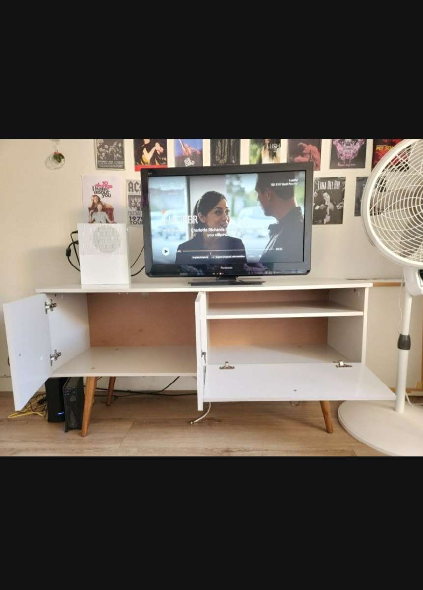 TV console and media center