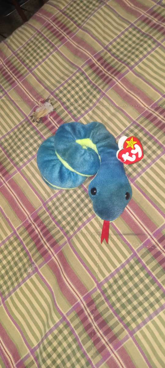 1997 hissy beanie babie limited edition original