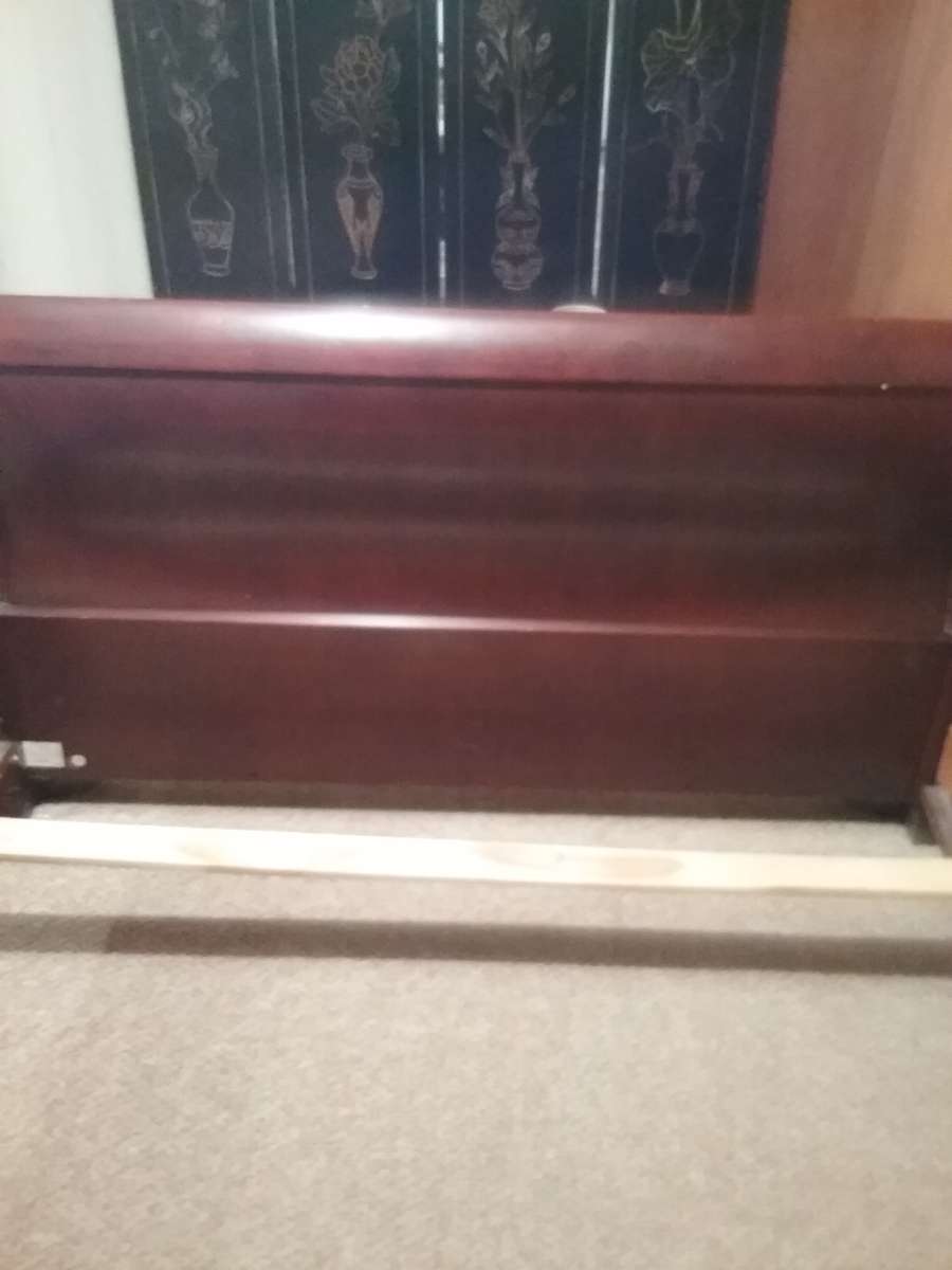 queen size bed frame