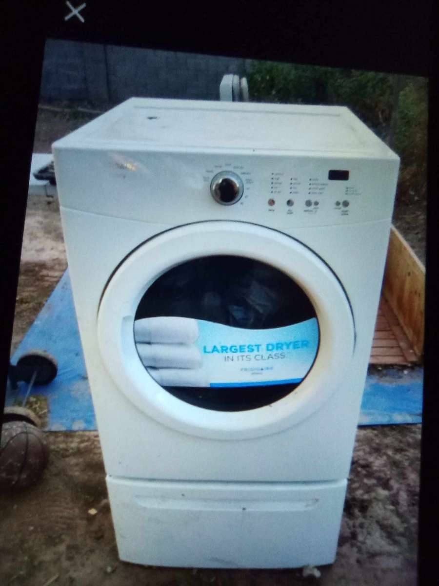GAS DRYER FRIGIDAIRE WHITE ON WHITE WORKING EXCELLENT