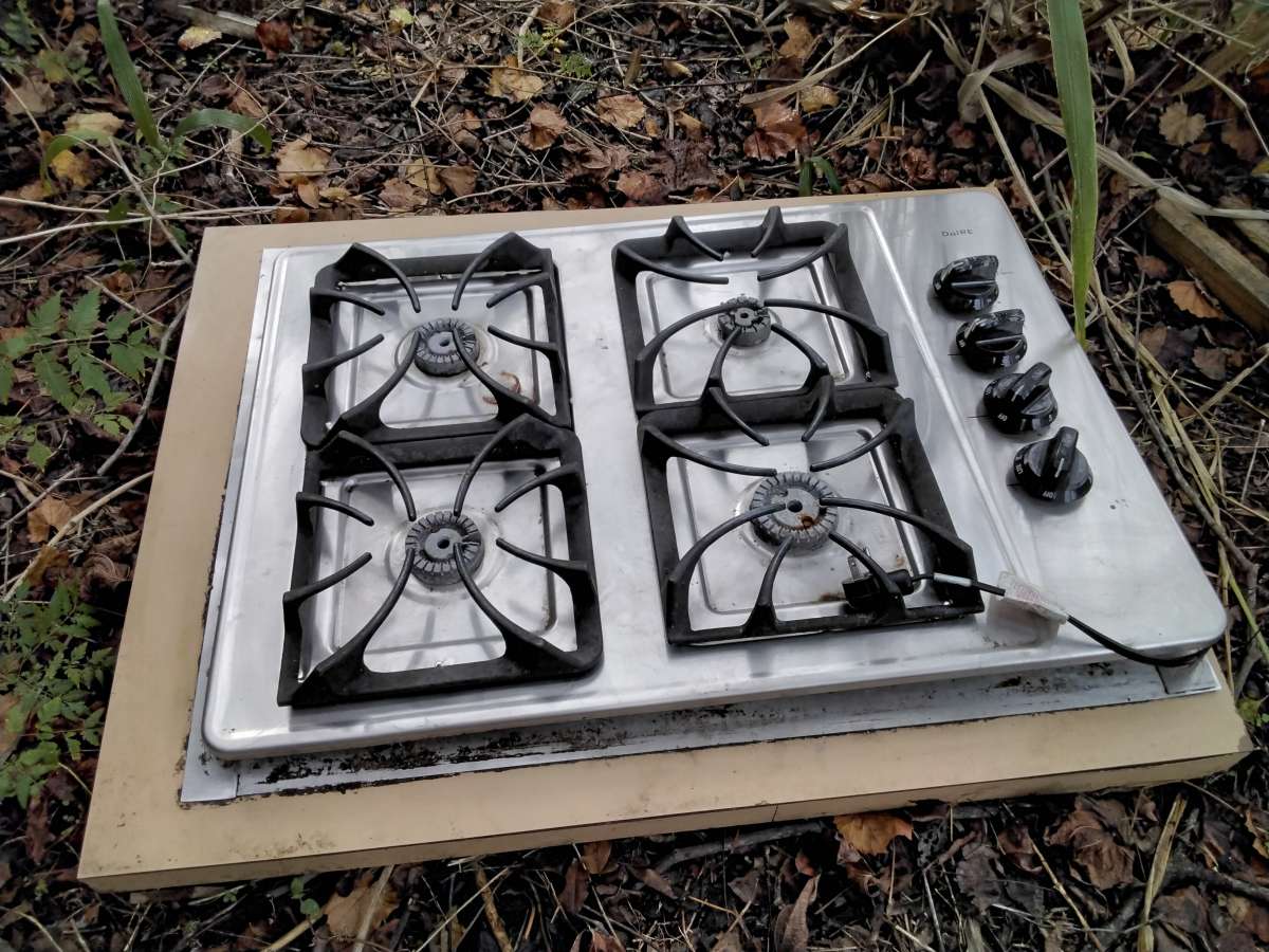 4 burner stove top
