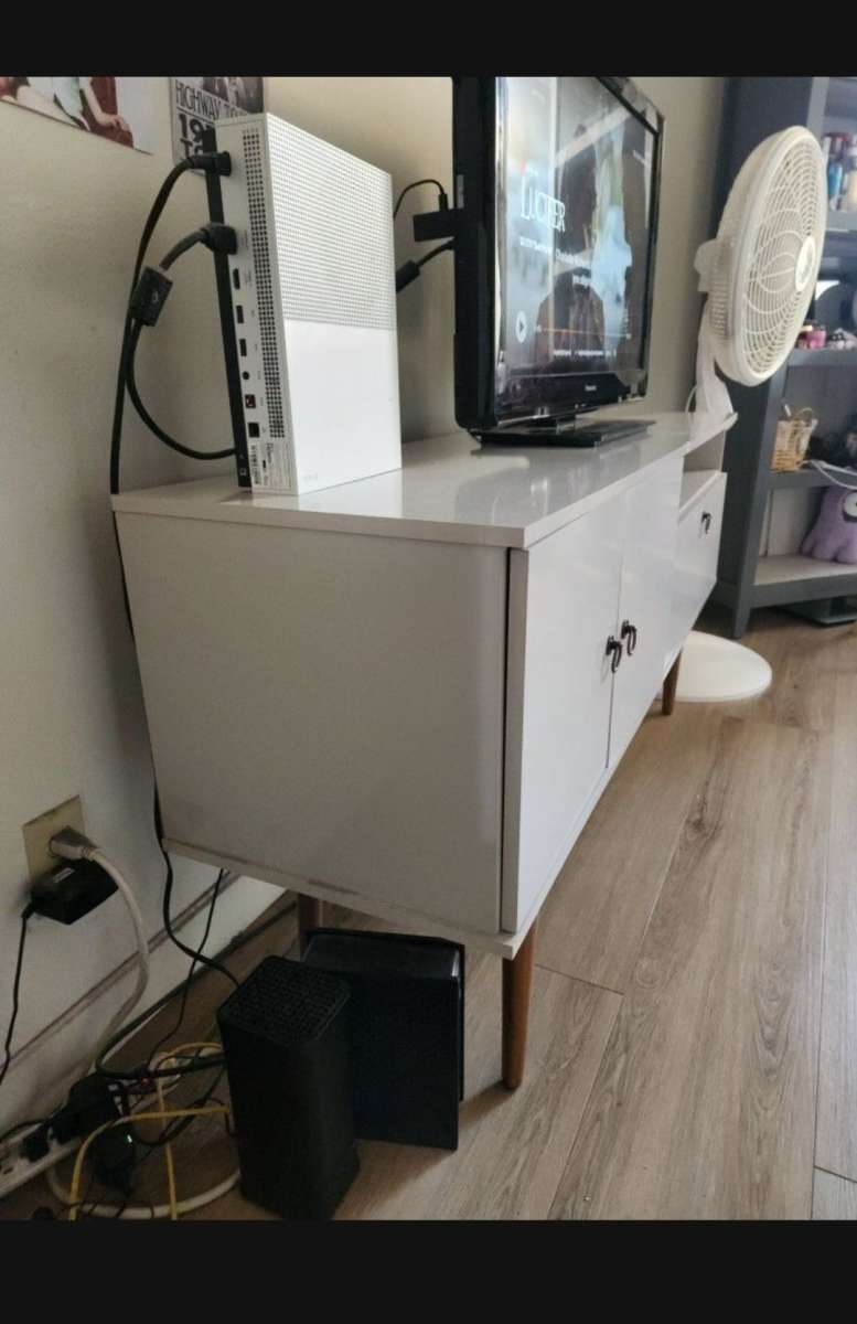 TV console and media center