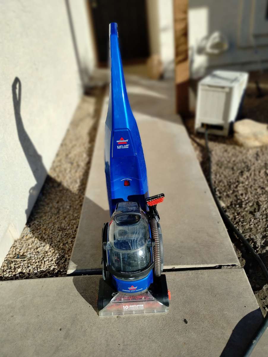 Bissell Lift Off Deep Cleaner carpet shampooer