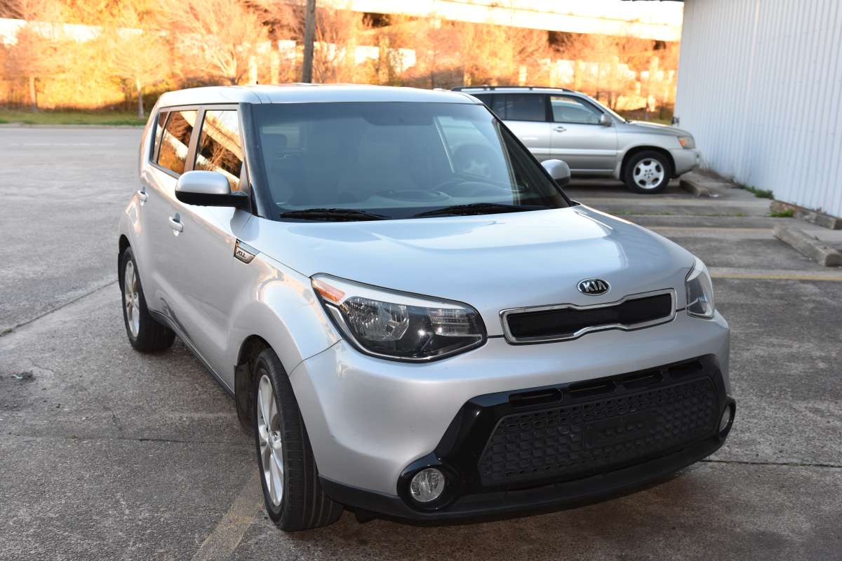 2016  Kia Soul Wagan
