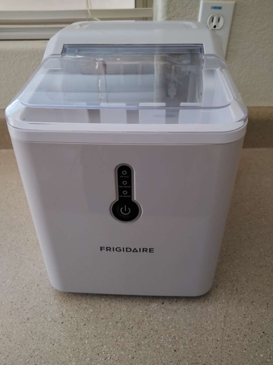 Frigidaire Ice Maker