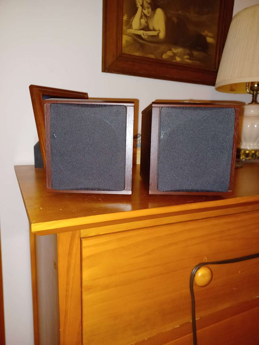 VINTAGE GPX SPEAKERS