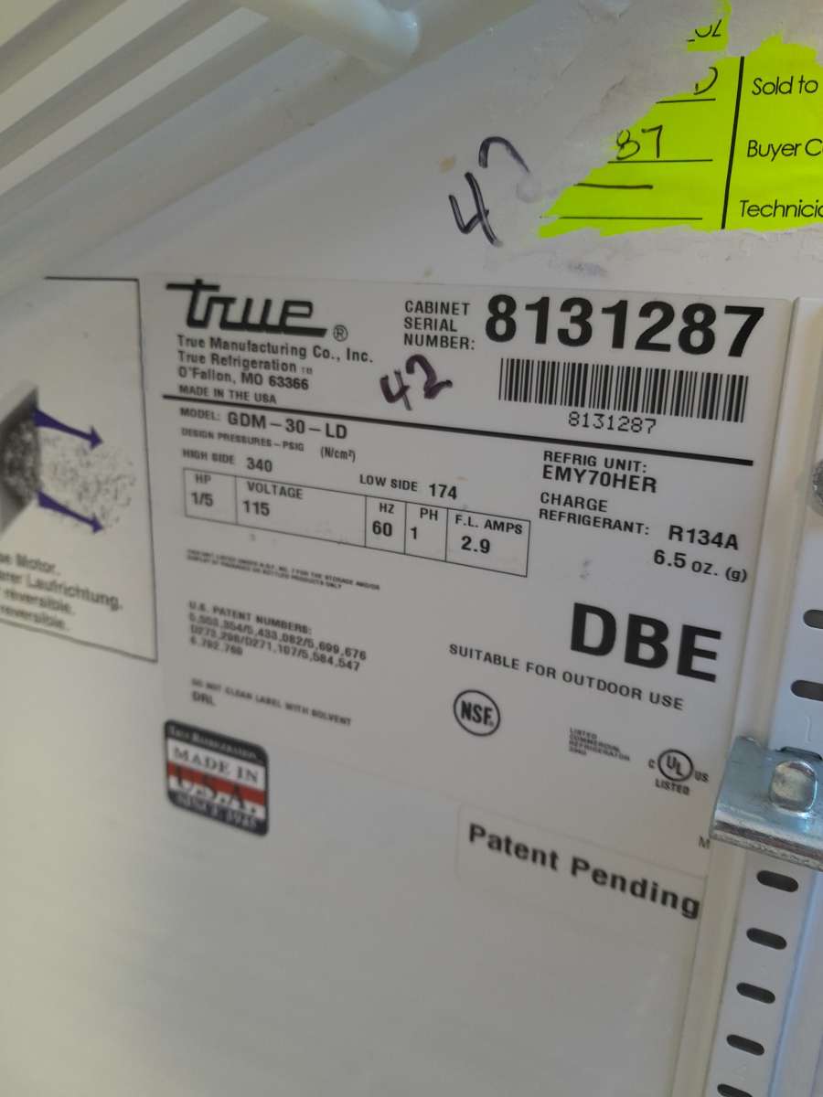 COOLER EXCELLENT CONDITION 8 YERS OLD IVE RECHECK WORKING