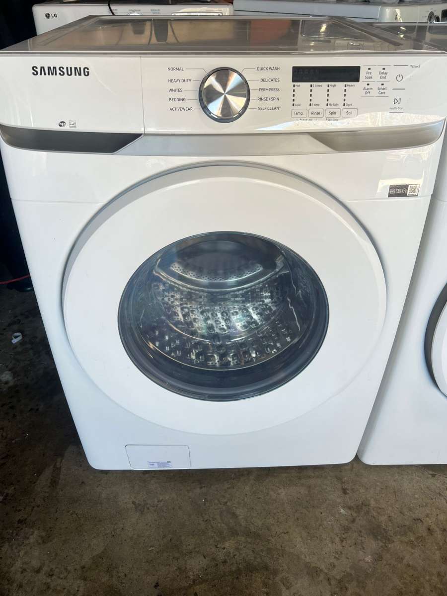 Washer And Electric Dryer  FREE DELIVERY AND INSTALLATION