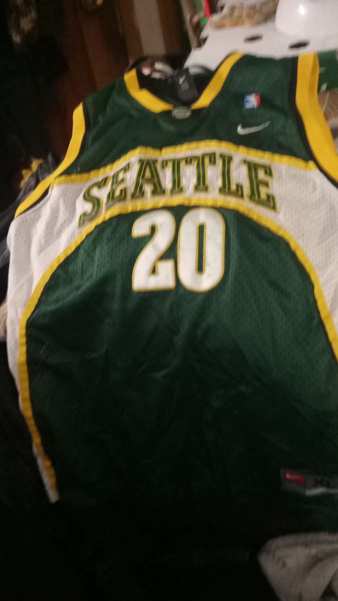 Gary Patton Jersey sewn