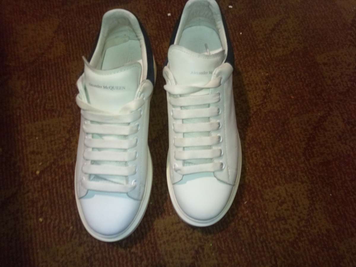 Alexander McQueen size 9