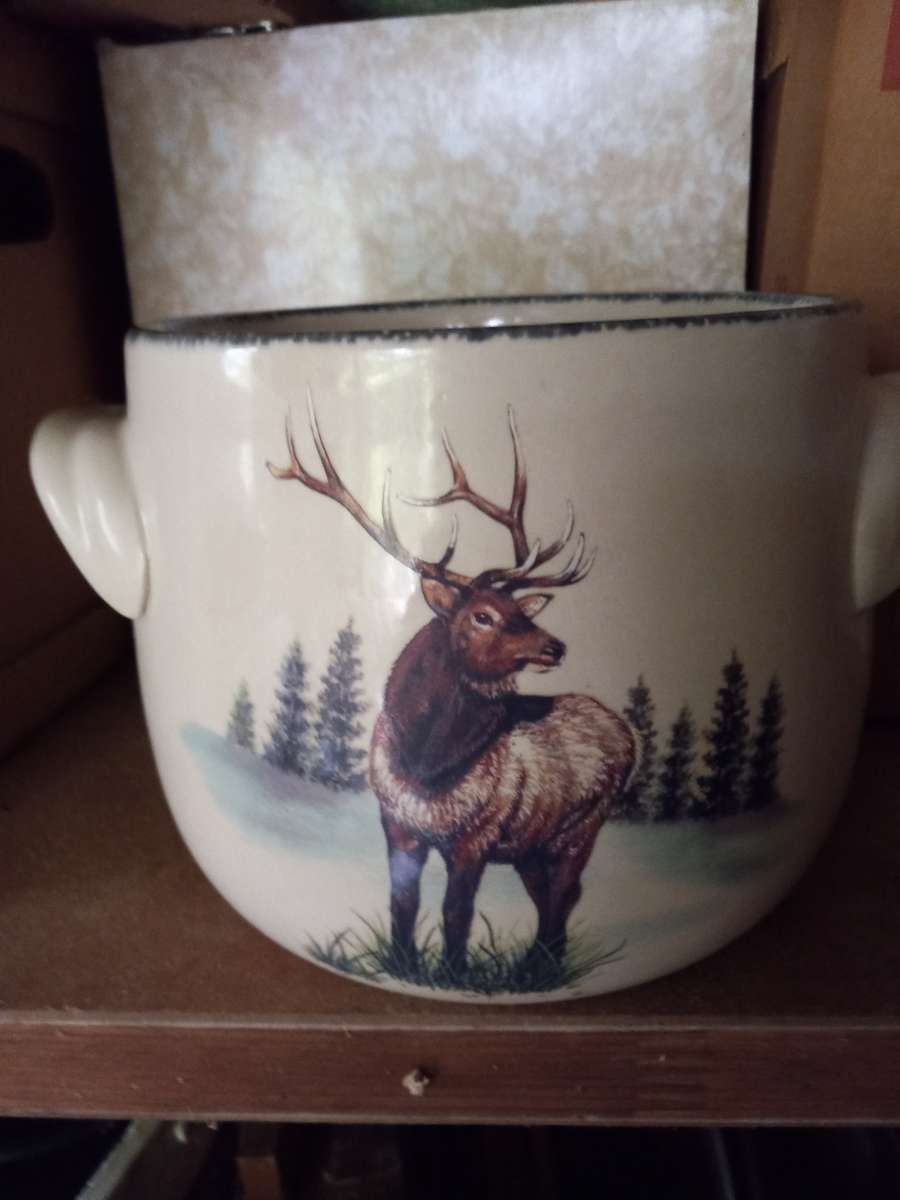 home and garden party bean pot Northwood stoneware collectio