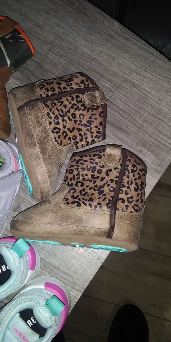 baby Boots and shoes 10 each