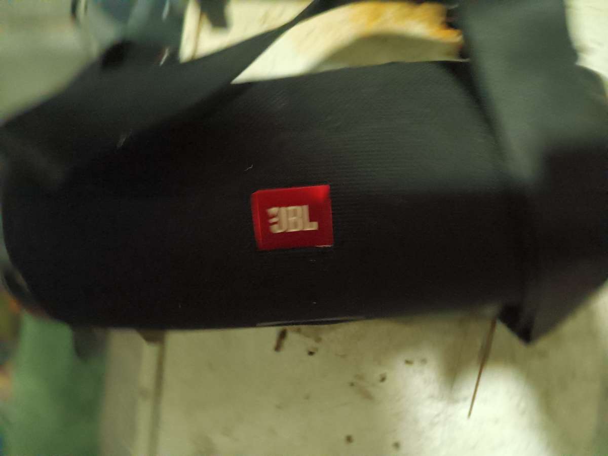 JBL EXTREME 2 WIRELESS BLUETOOTH SPEAKER