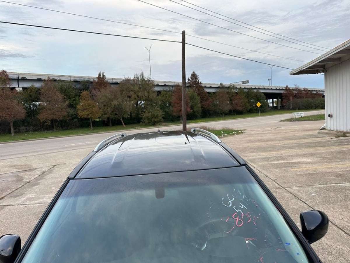 2016 Nissan pathfinder s