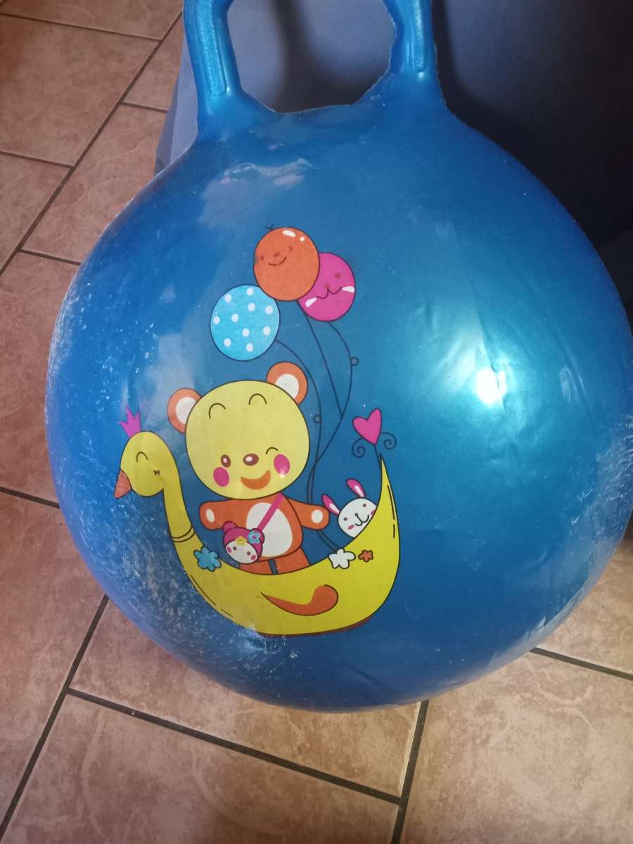 kids bouncy balls