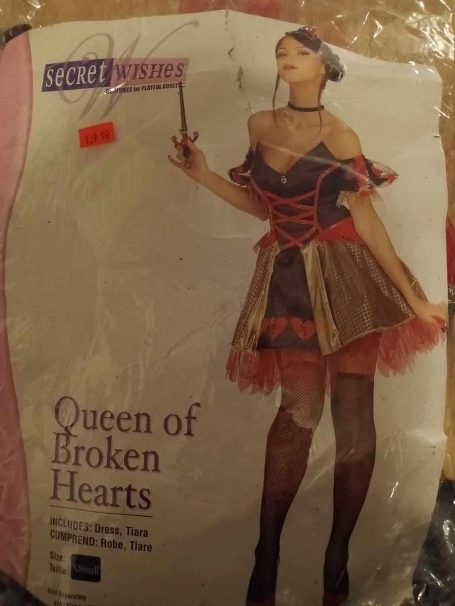 costumes