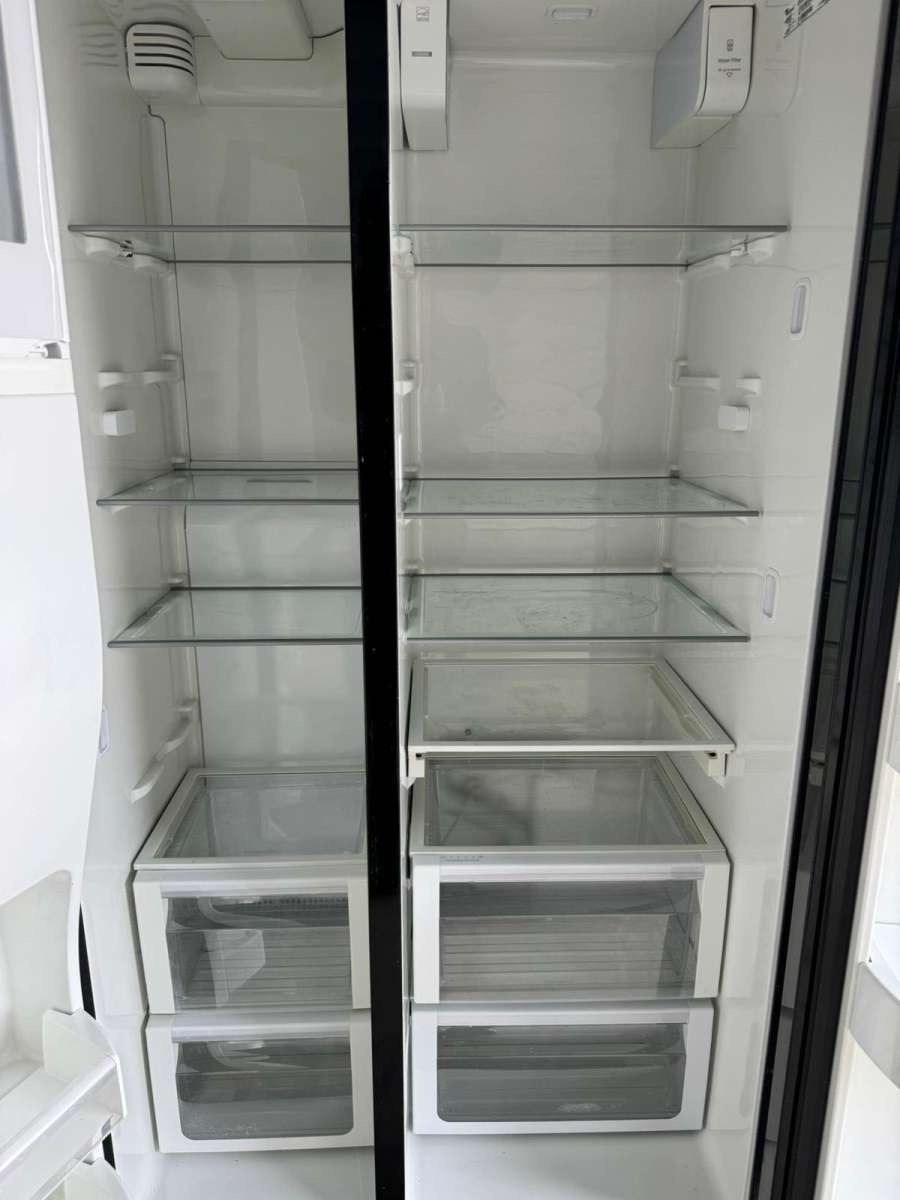 Black Side by side whirlpool refrigerator DelivereyAvailab