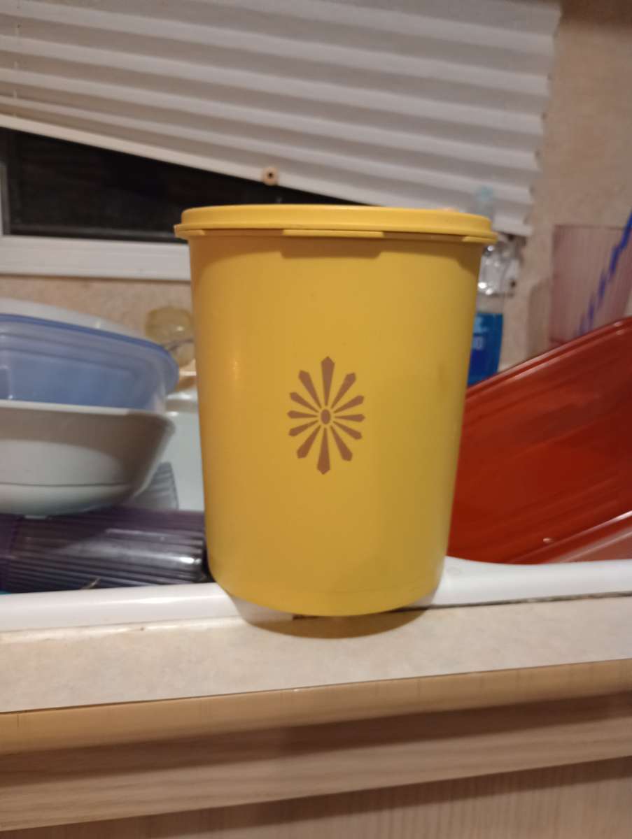 vintage kitchen canister