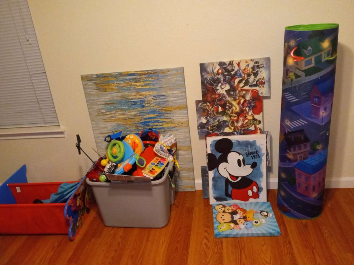 table frames lots of other stuff