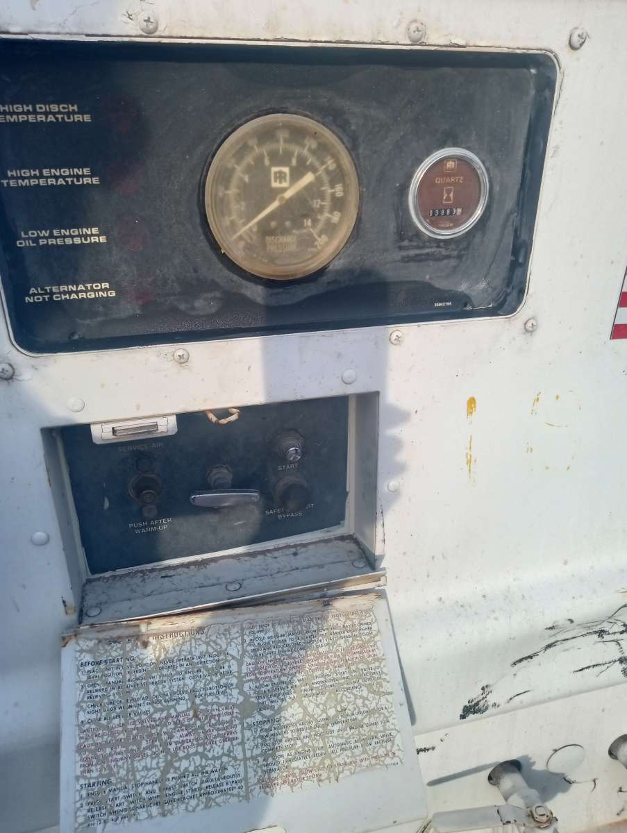 Ingersoll Rand 185 Portable Air Compressor  Diesel