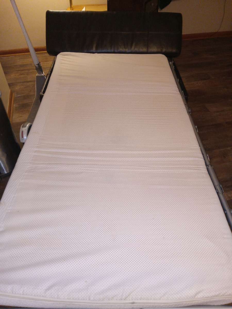 Hide a bed Ottman