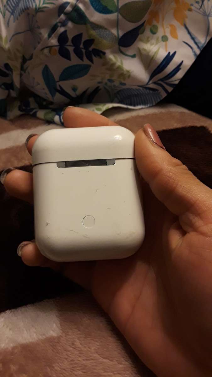 apple airpods