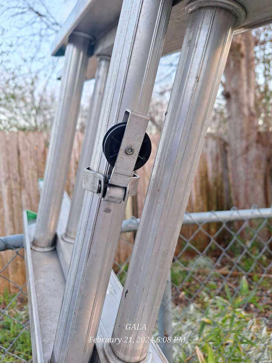 Warner aluminum 24 ft ladder