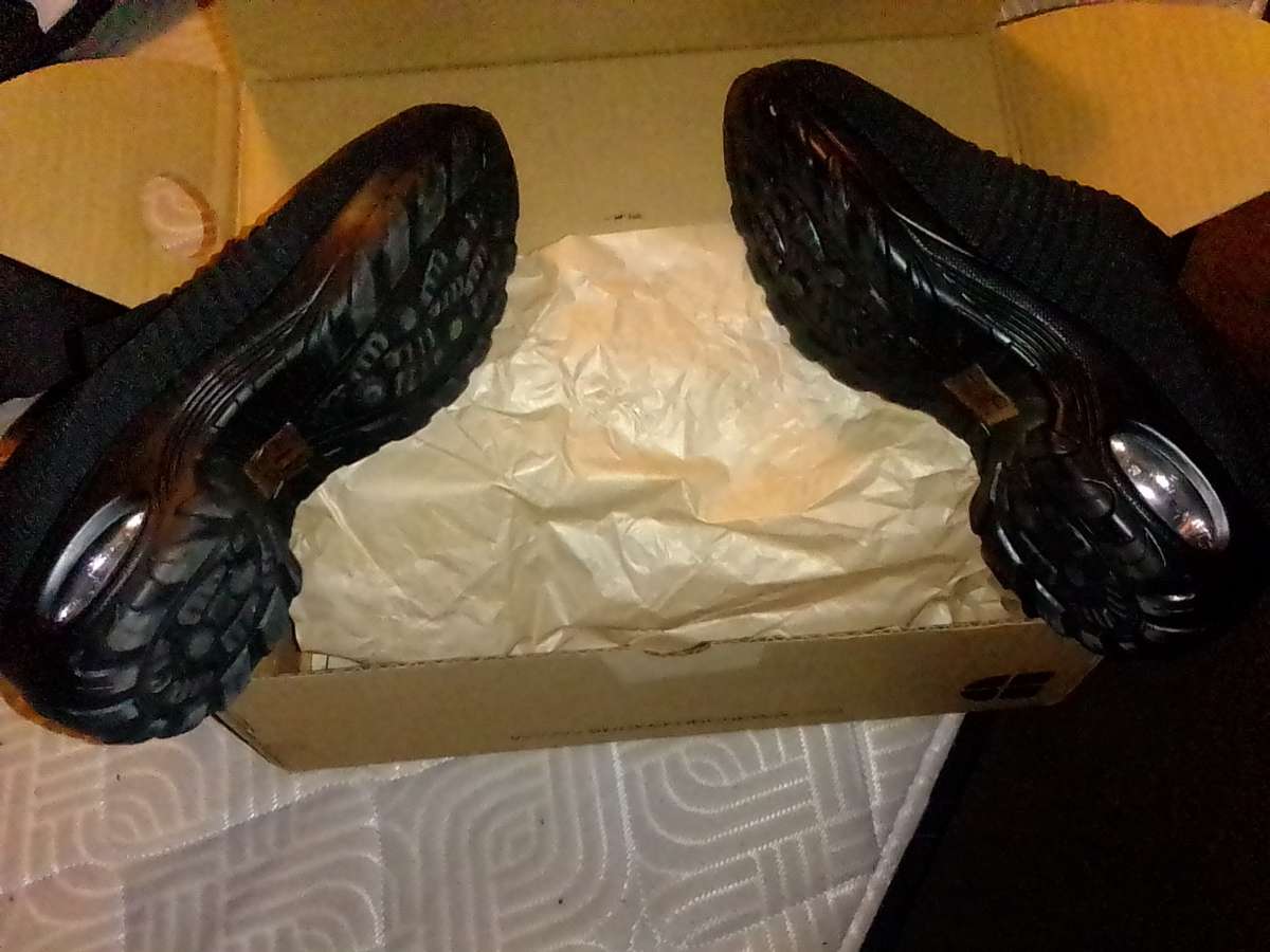 brand New womans  black slip on shoes size 9