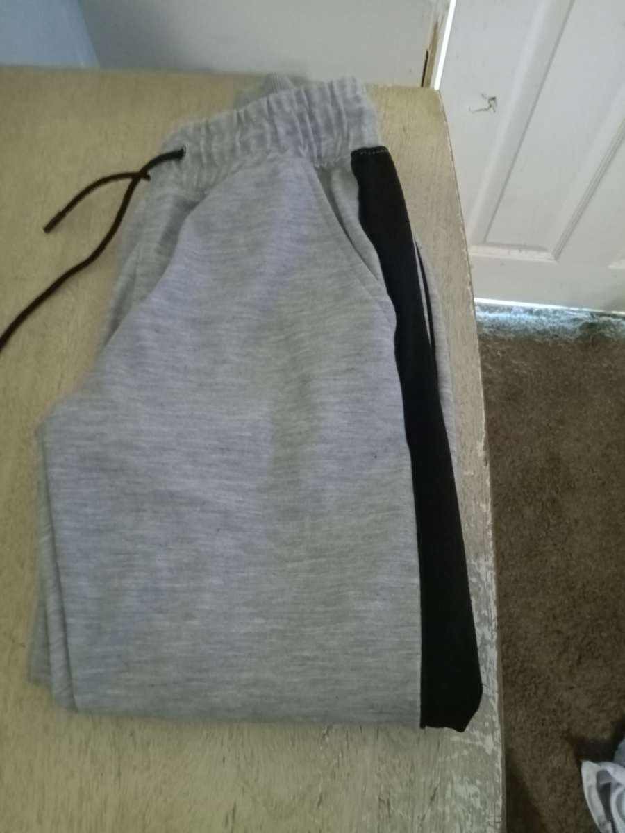 Mens Small GameTime X Athletic Sweats