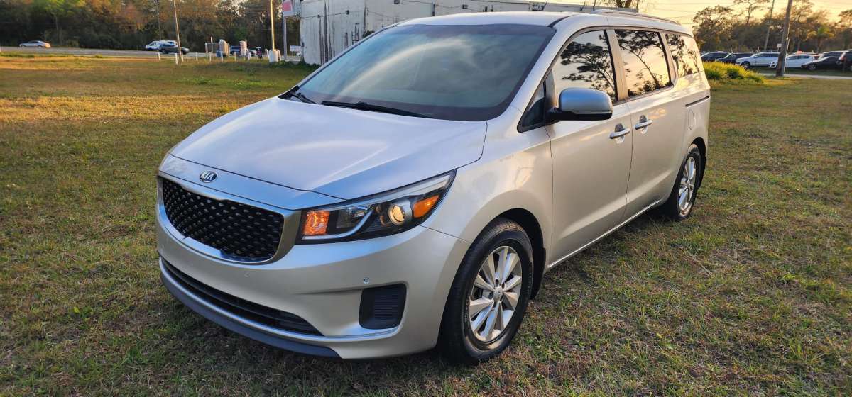 kia Sedona 2017
