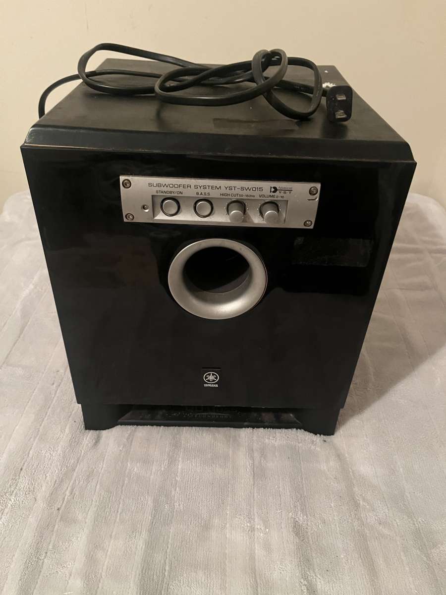 Yamaha Subwoofer