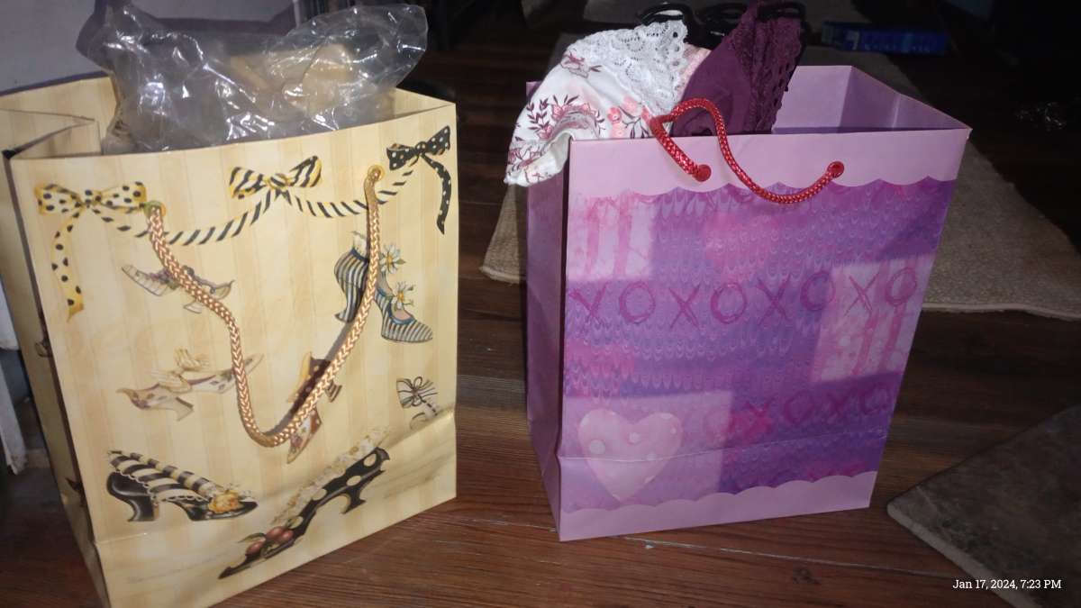 beauty valentines day baskets