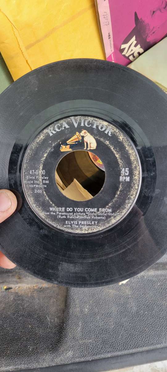 45 records Elvis Presley and Ray Charles