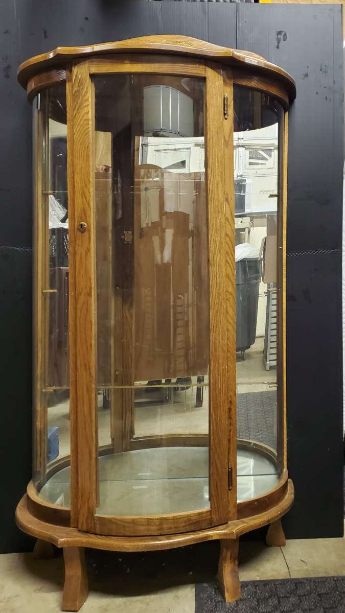 Lighted Curio Cabinet With 3 Shelves  No key Have 2 Availabl