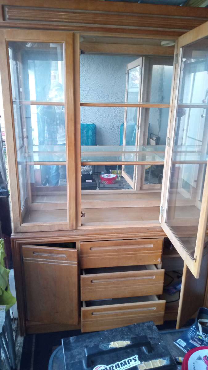 China hutch