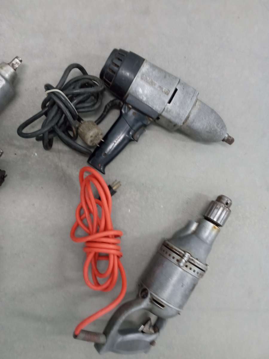 lot of 3 BD and Miller falls duty Air tools