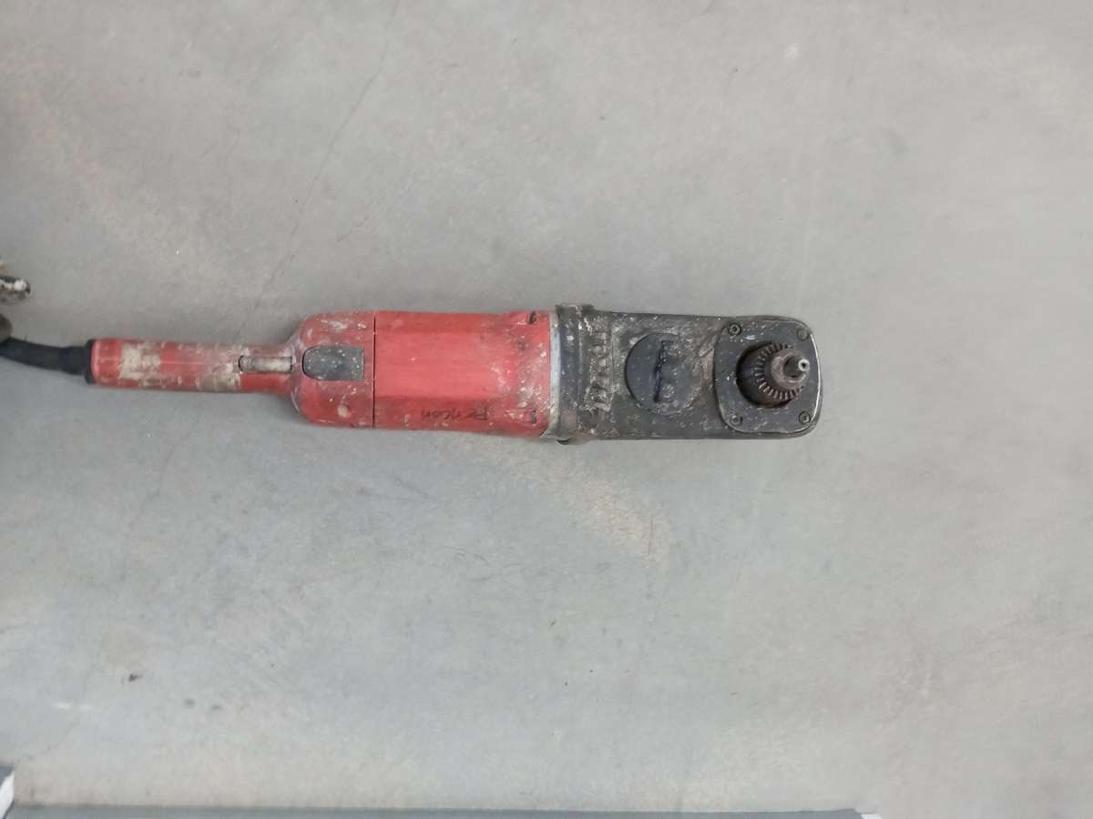 the Milwaukee heavy duty drill 12 perfect condition of work