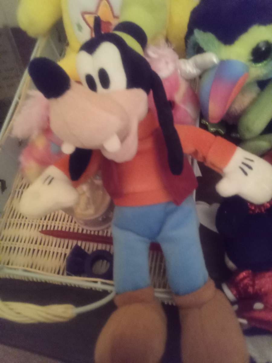 Stuffed goofy