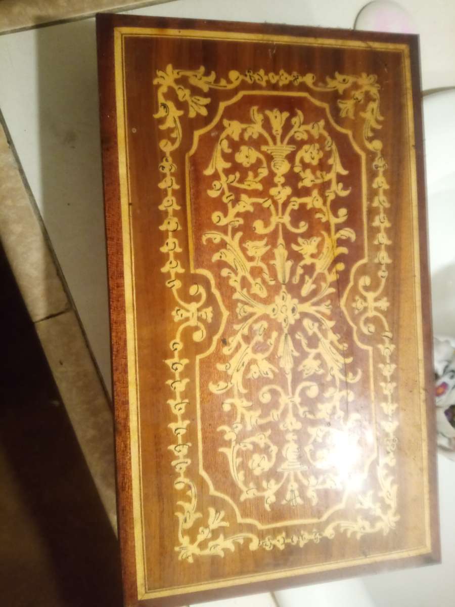 vintage jewelry box wood beautiful red velvet inside