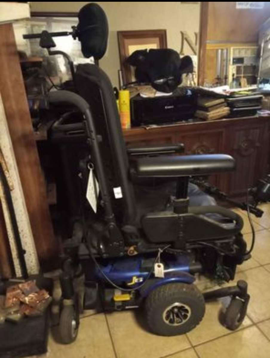 motorized chair