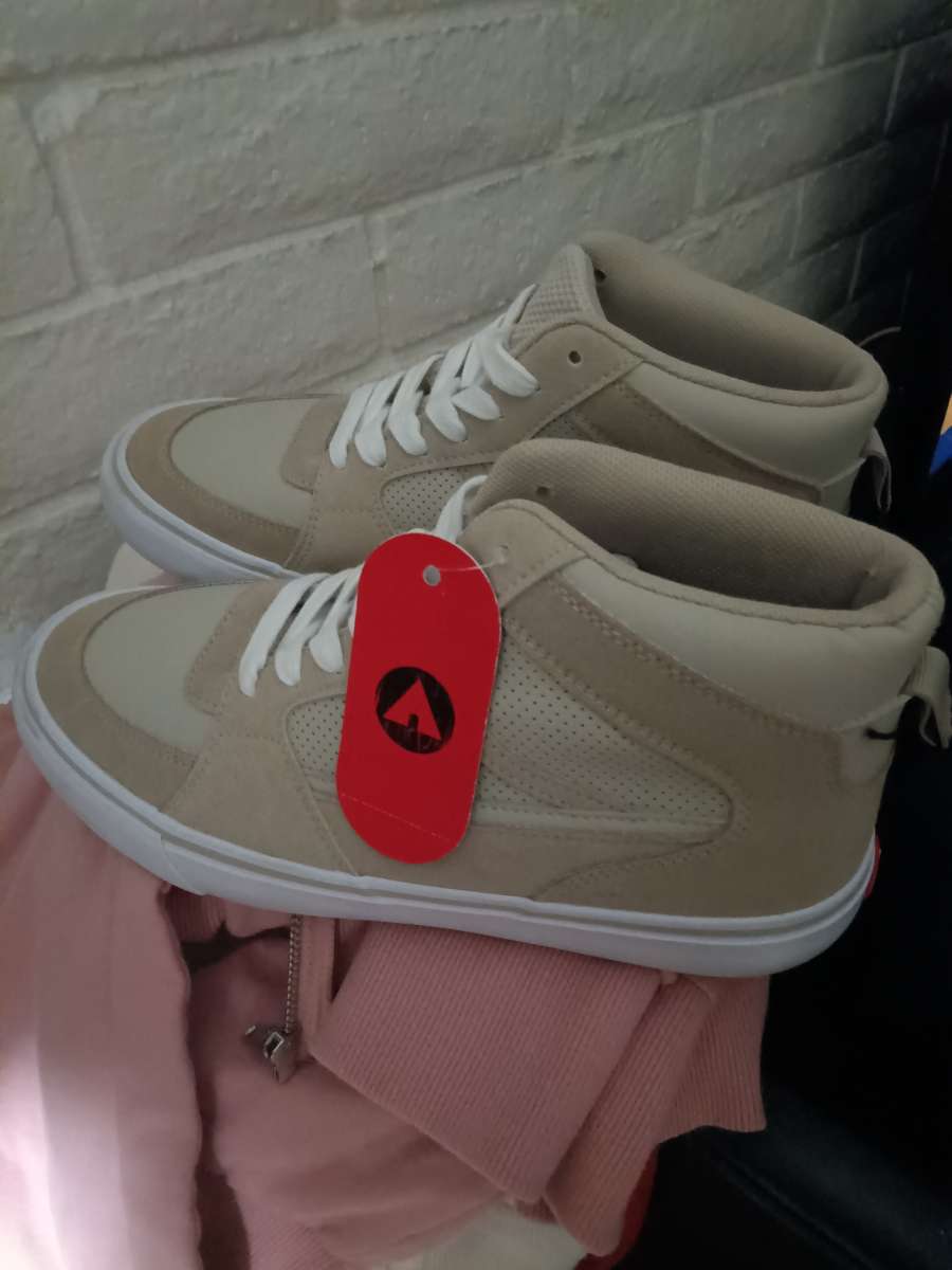 Nike shoe brands new