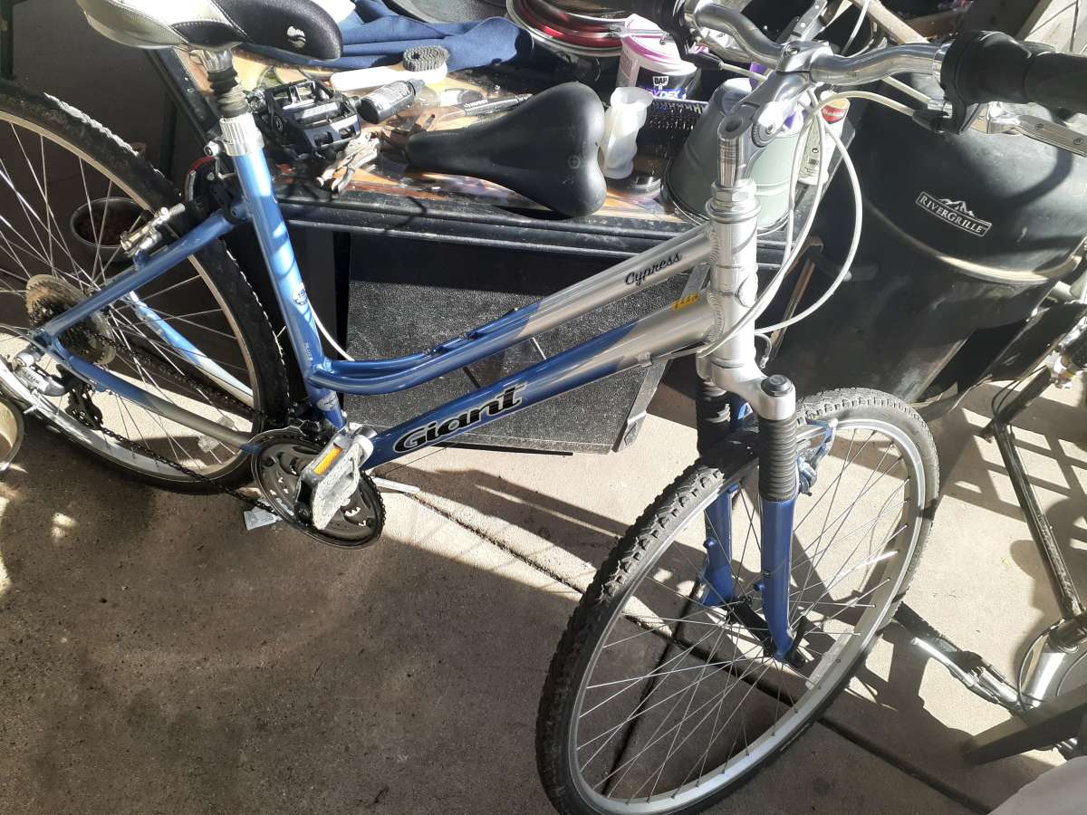cypress giant female bike